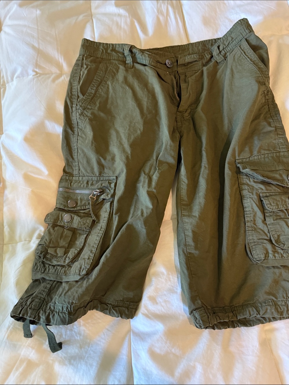 Olive Green Cargo men’s Shorts